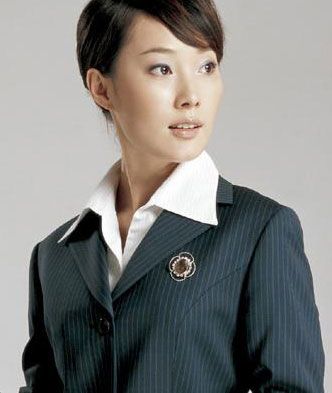 一?？劢?jīng)典正裝女西服